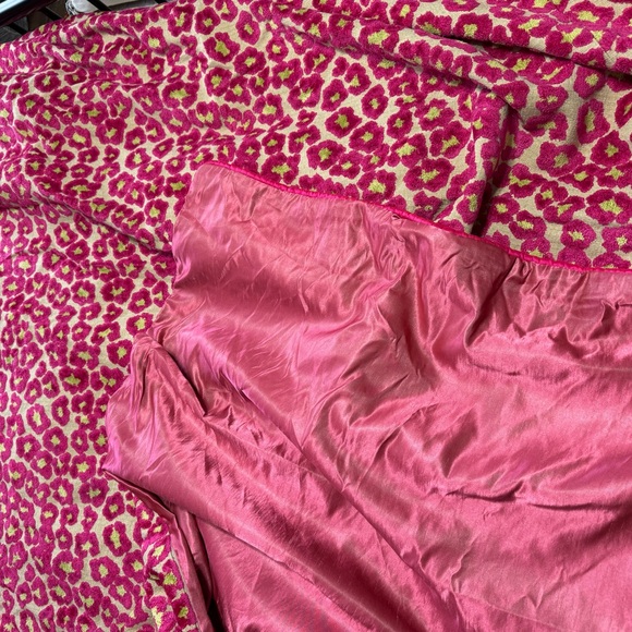 Neiman Marcus duvet cover - Picture 5 of 7